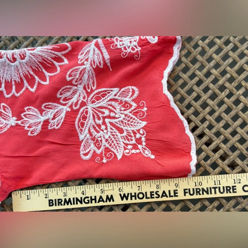 🦋 Embroidered Solitaire Women's Top - Picture 5 of 10